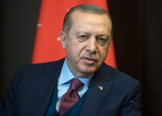 President Vladimir Putin meets with Turkish President Recep Tayyip Erdogan