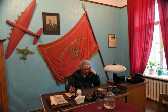 Soviet Era exhibition at branch of Volzhsky Cultural Center in Rybinsk