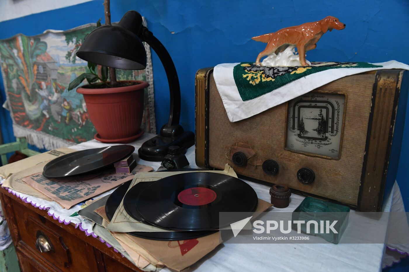 Soviet Era exhibition at branch of Volzhsky Cultural Center in Rybinsk