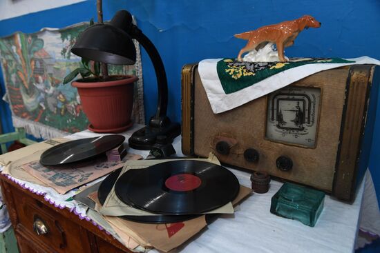 Soviet Era exhibition at branch of Volzhsky Cultural Center in Rybinsk