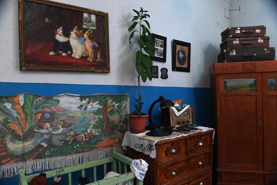 Soviet Era exhibition at branch of Volzhsky Cultural Center in Rybinsk