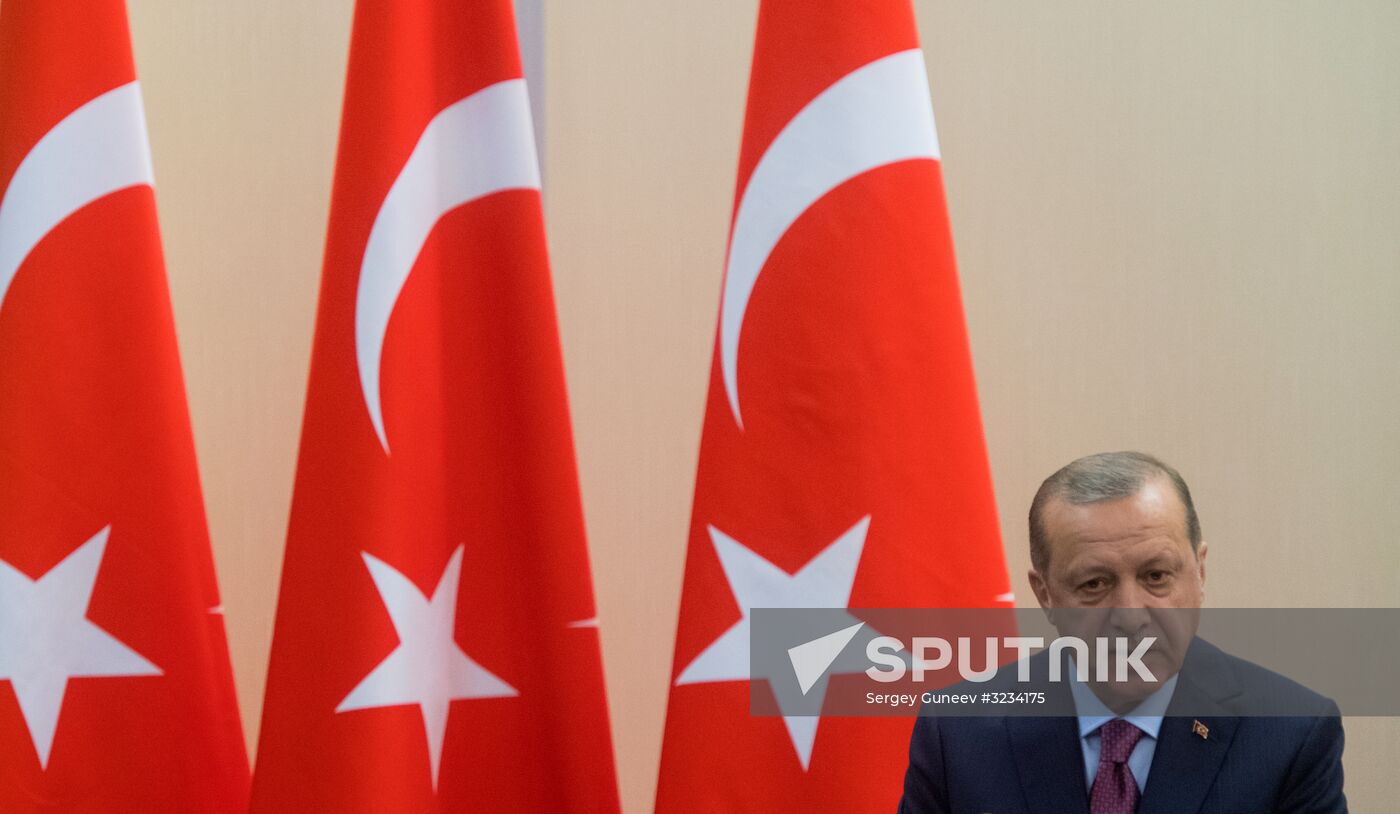 President Vladimir Putin meets with Turkish President Recep Tayyip Erdogan