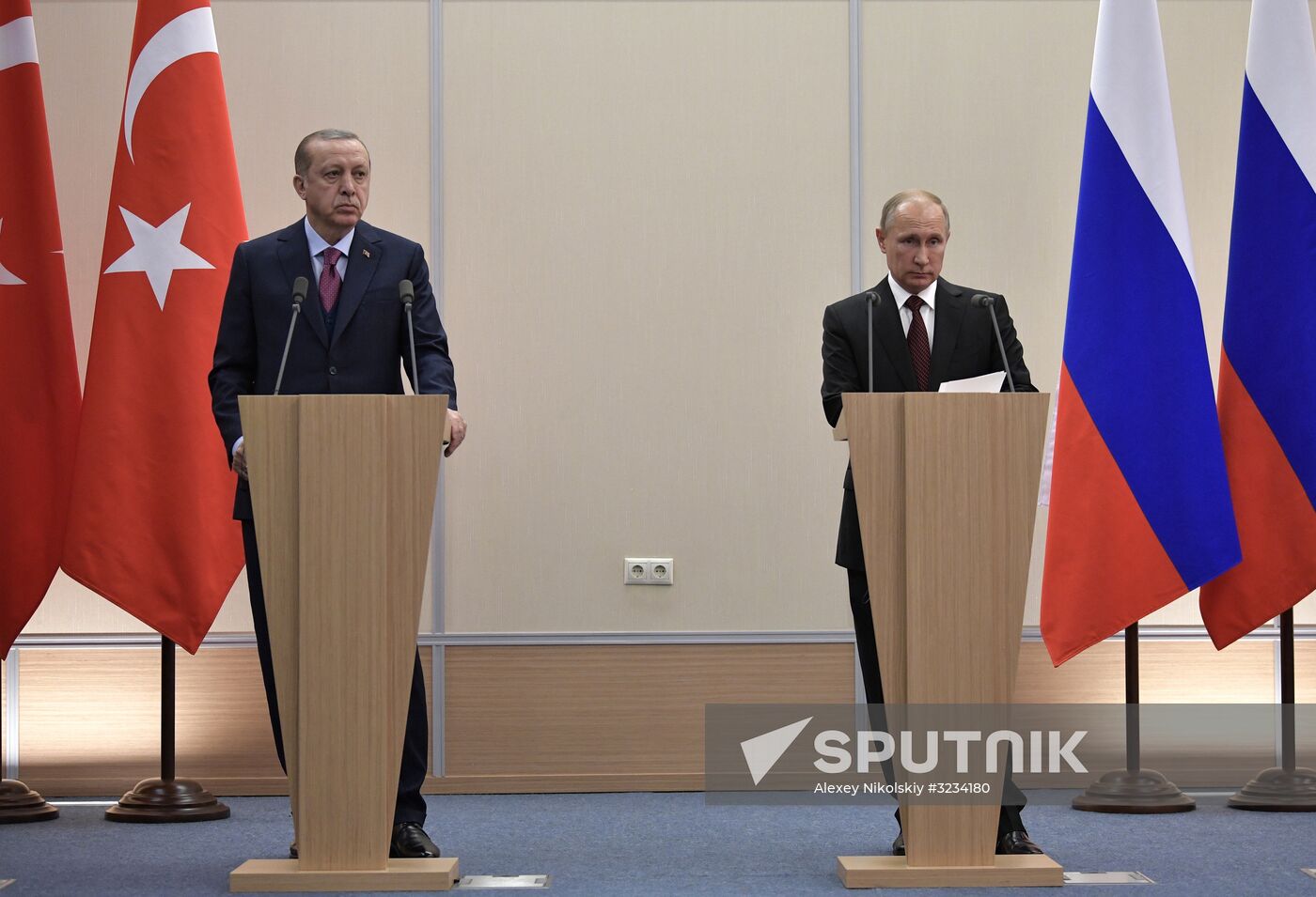 President Vladimir Putin meets with Turkish President Recep Tayyip Erdogan