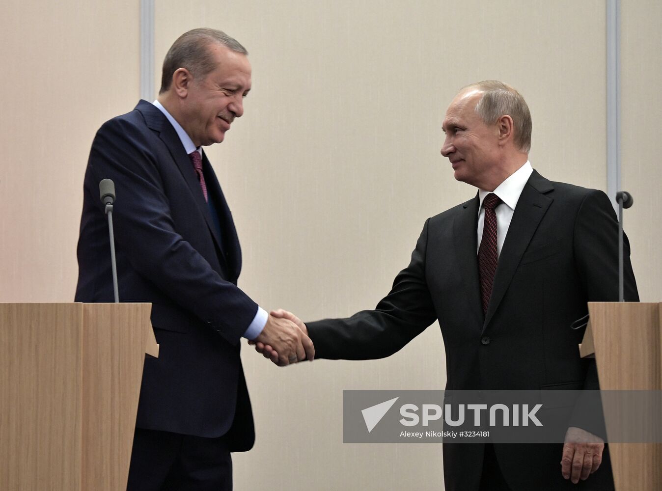 President Vladimir Putin meets with Turkish President Recep Tayyip Erdogan
