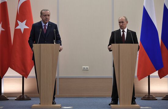 President Vladimir Putin meets with Turkish President Recep Tayyip Erdogan