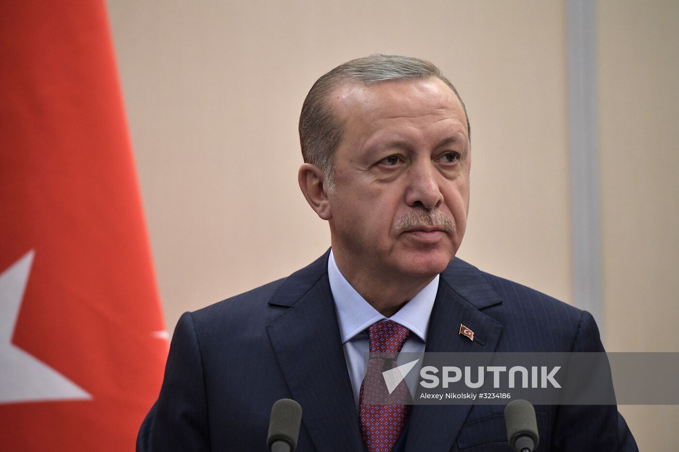 President Vladimir Putin meets with Turkish President Recep Tayyip Erdogan