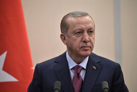 President Vladimir Putin meets with Turkish President Recep Tayyip Erdogan