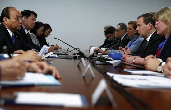 Russian PM Dmitry Medvedev attends East Asia Summit