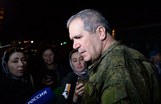 Welcoming Russian children, rescued in Syria, at Grozny Airport