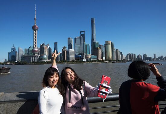 Cities of the world. Shanghai