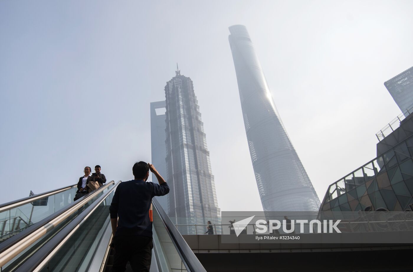 Cities of the world. Shanghai