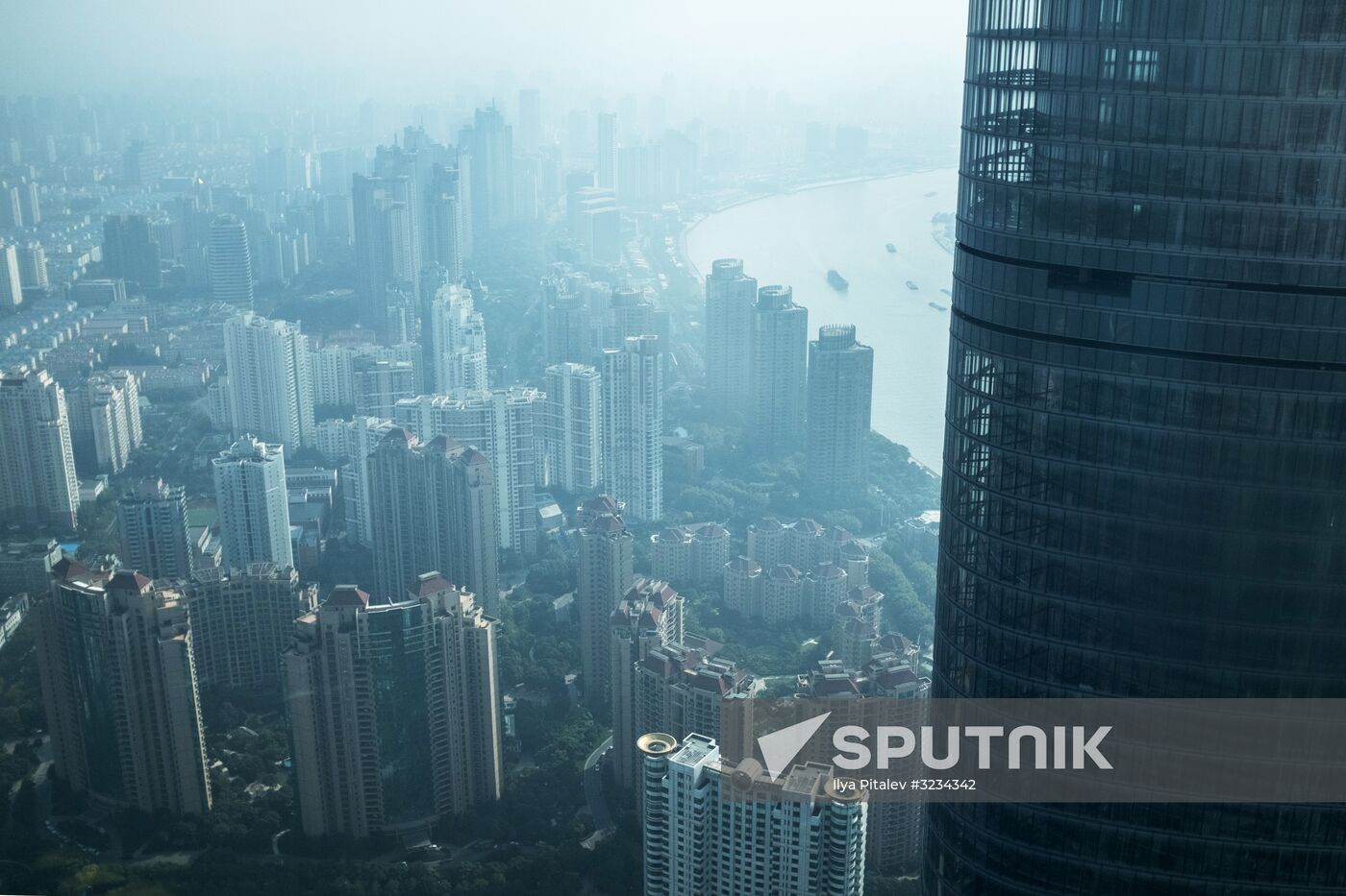 Cities of the world. Shanghai