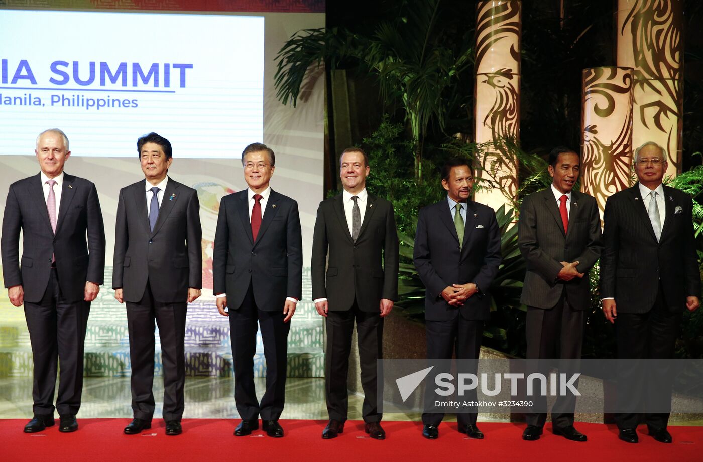 Russian PM Dmitry Medvedev attends East Asia Summit