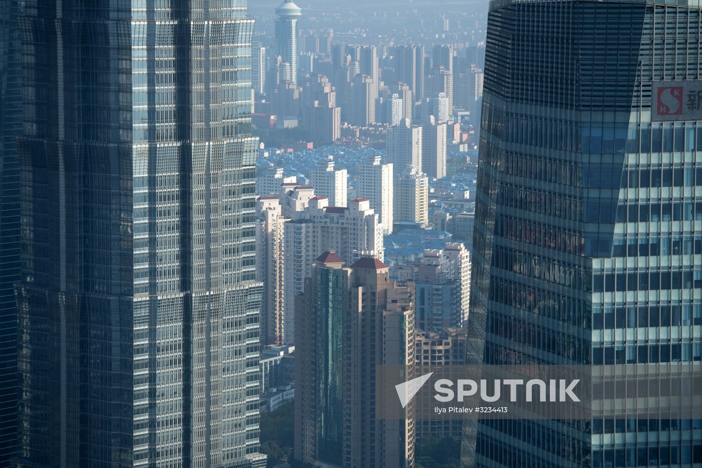 Cities of the world. Shanghai