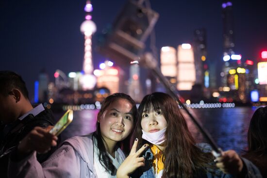 Cities of the world. Shanghai
