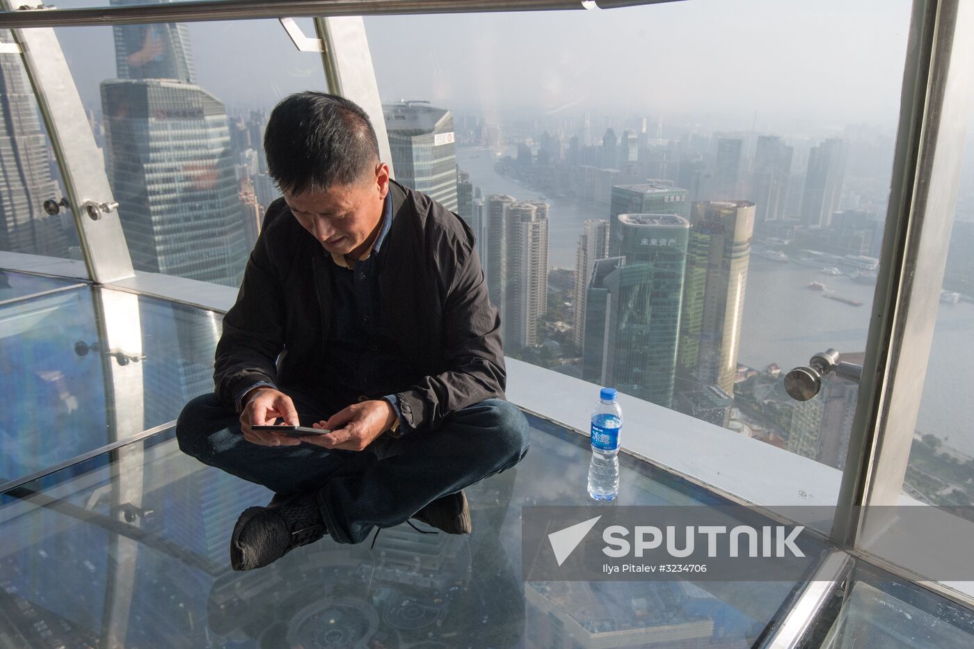 Cities of the world. Shanghai