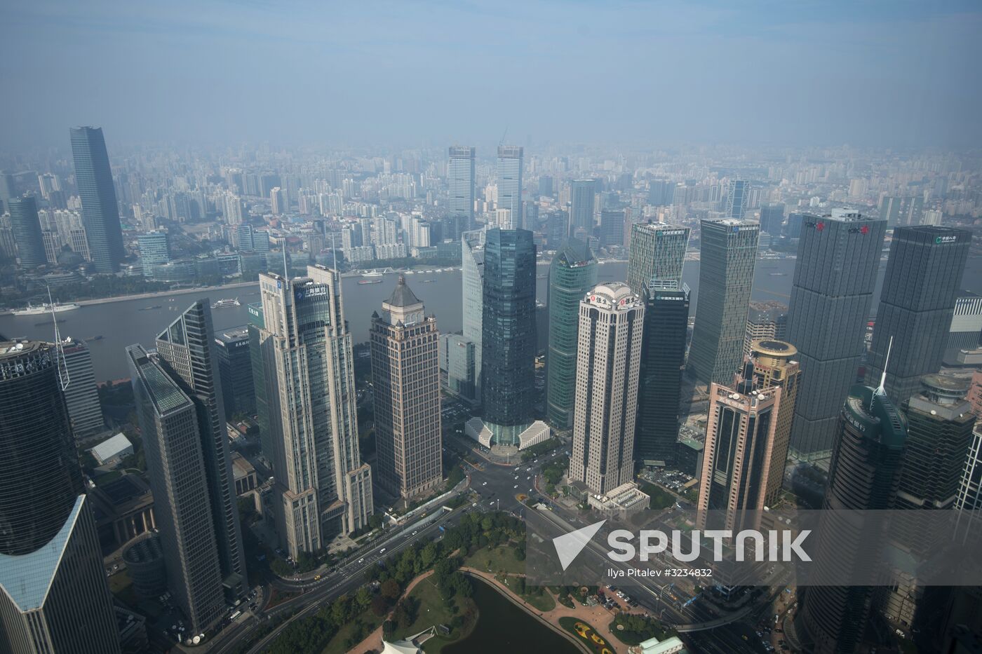 Cities of the world. Shanghai