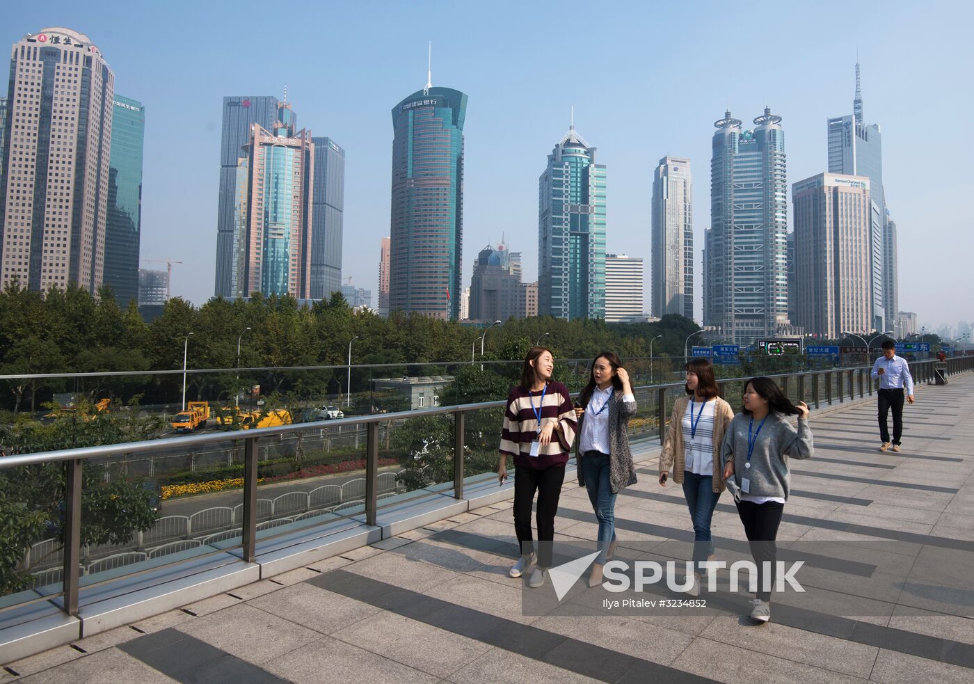 Cities of the world. Shanghai