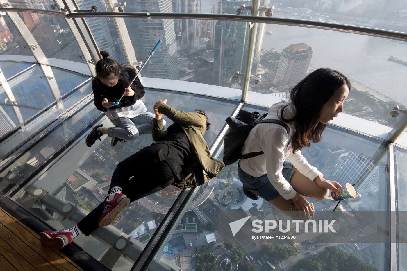 Cities of the world. Shanghai