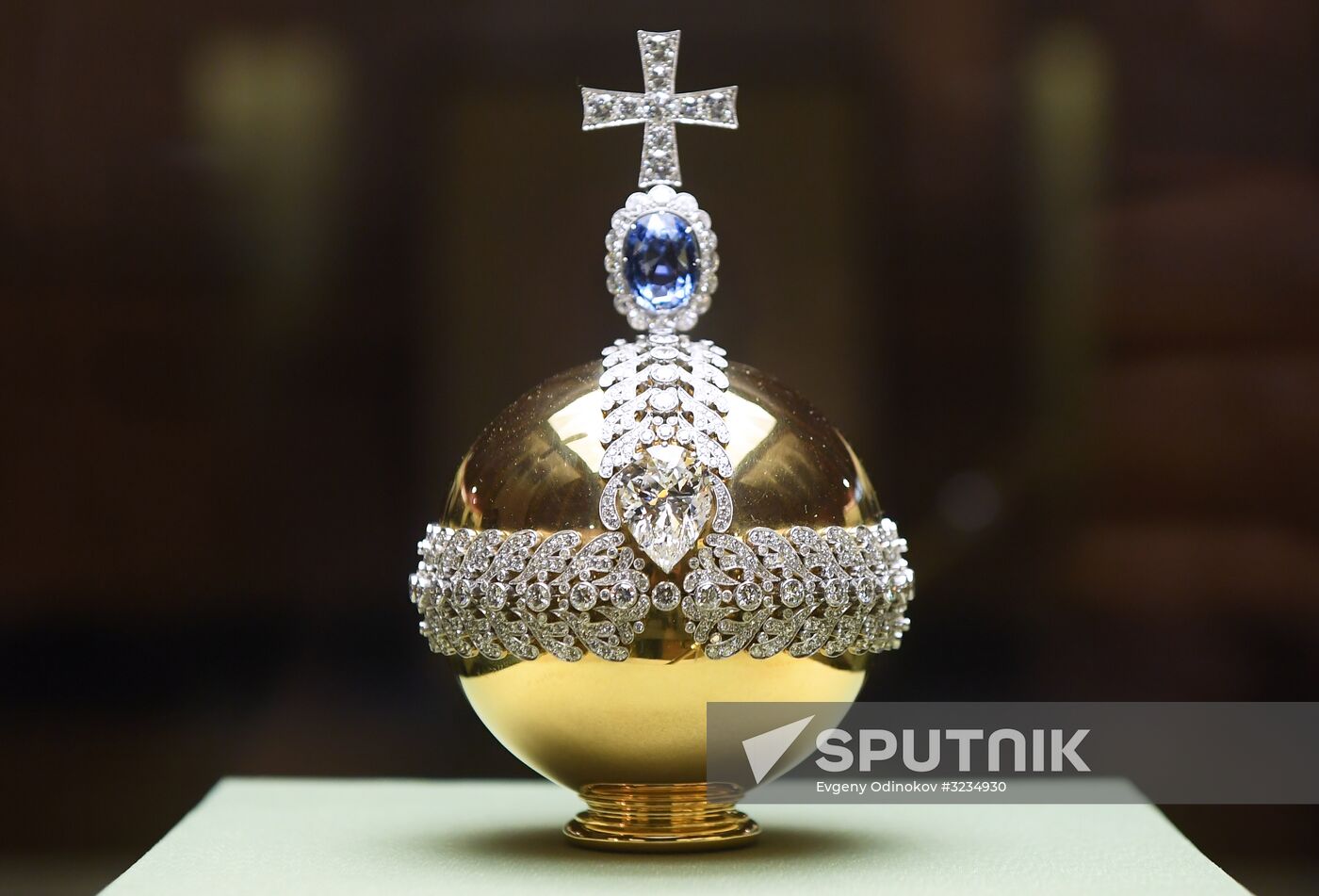 "National Treasures of Russia. The 50th Anniversary of the Diamond Fund" exhibition