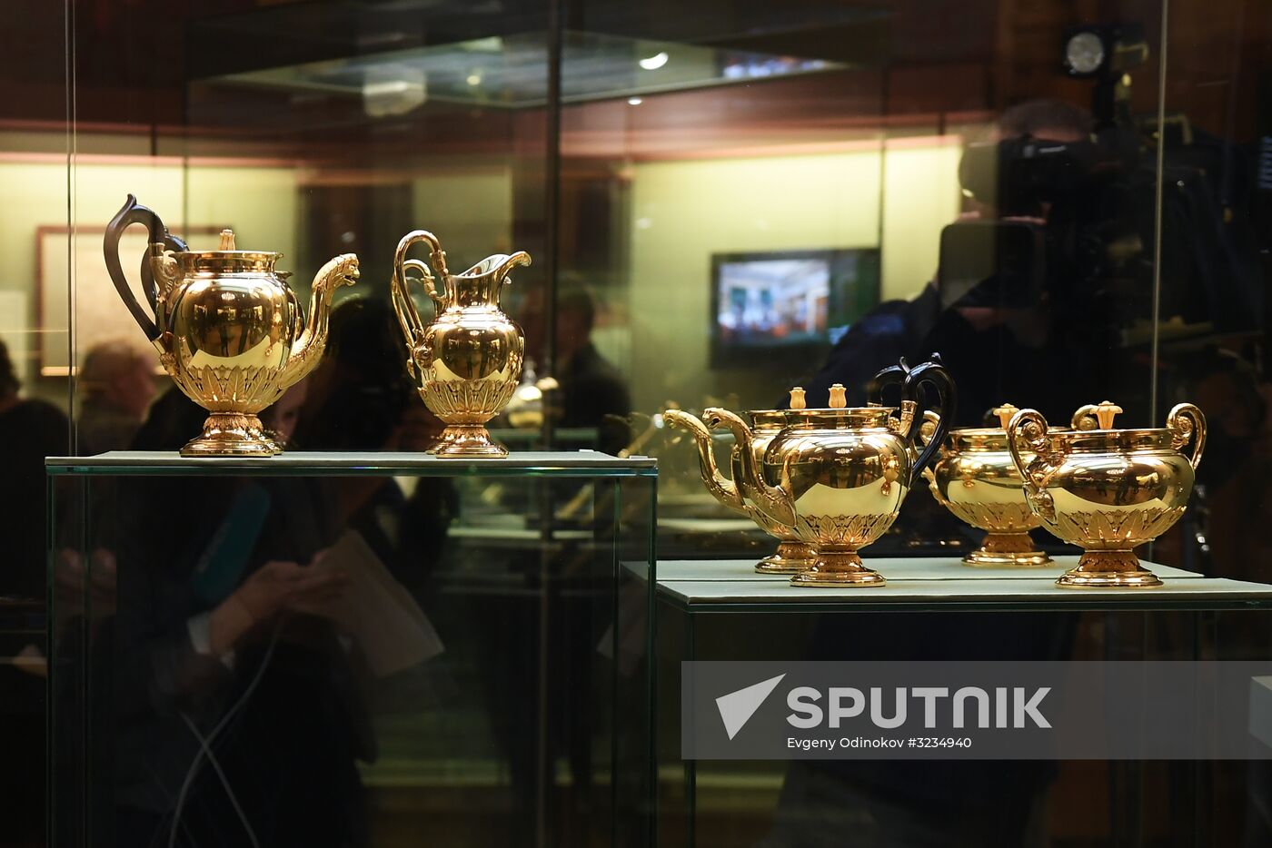 Exhibition, National Treasures of Russia. The 50th Anniversary of the Diamond Fund Exhibition