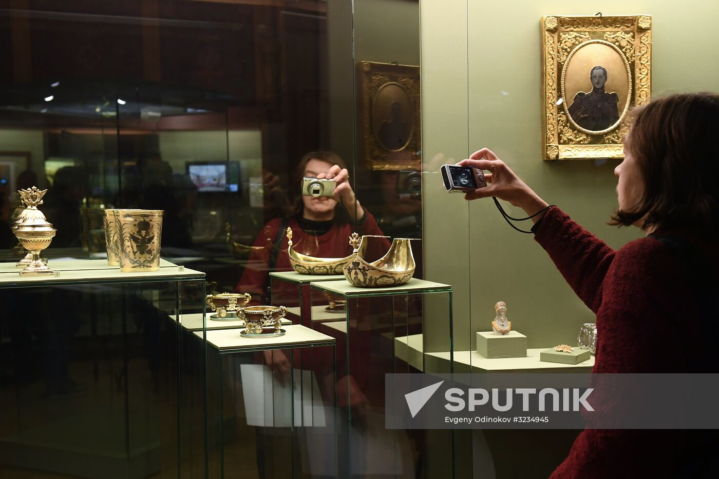 "National Treasures of Russia. The 50th Anniversary of the Diamond Fund" exhibition