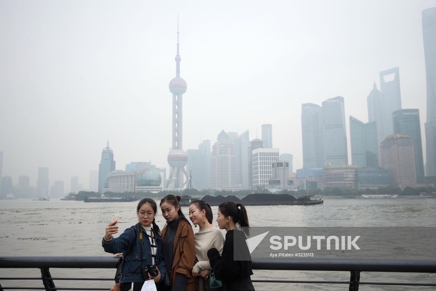 Cities of the world. Shanghai