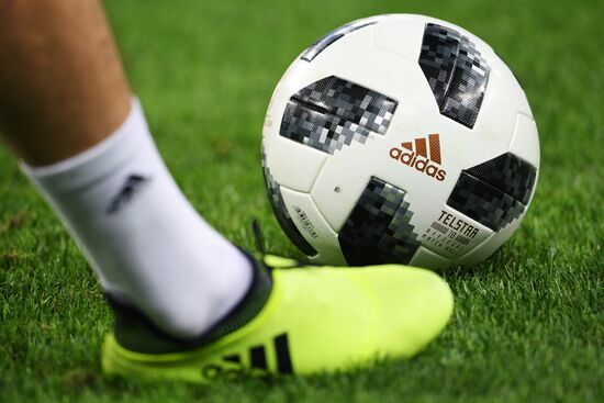 Football friendly Russia vs. Spain