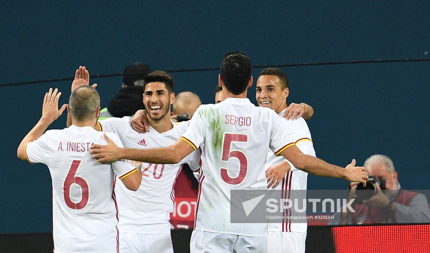 Football. Friendly match between Russia and Spain