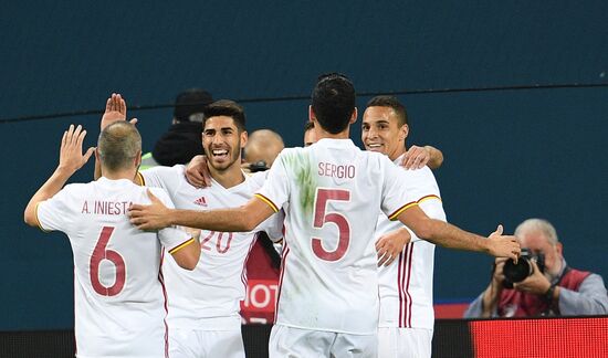 Football. Friendly match between Russia and Spain