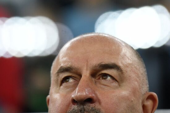 Football. Friendly match between Russia and Spain