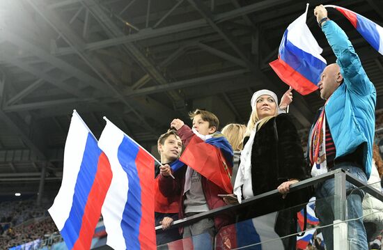 Football. Friendly match between Russia and Spain