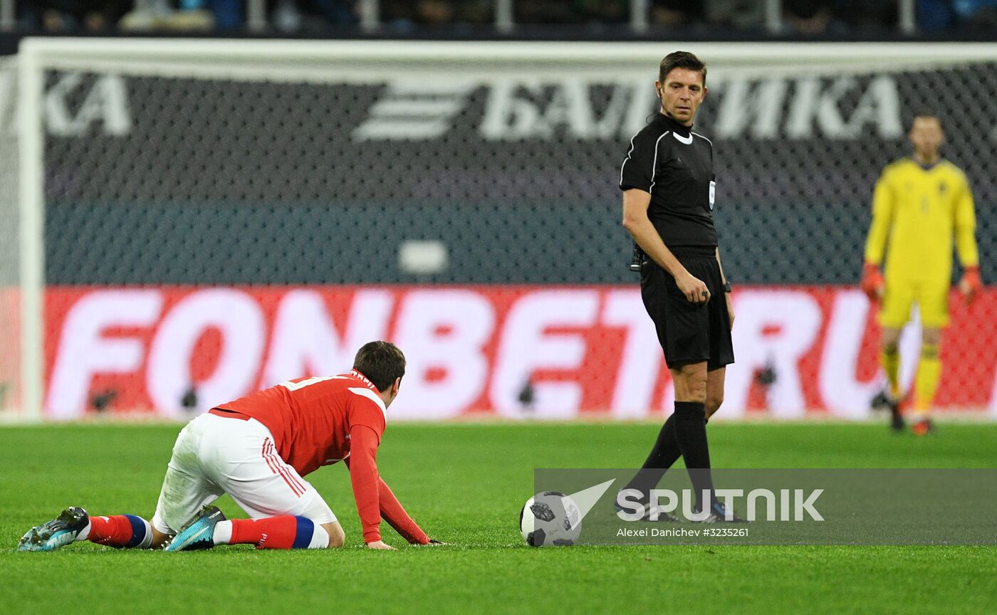 Football. Friendly match between Russia and Spain