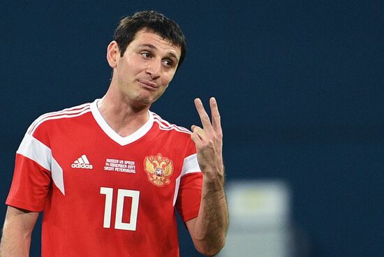 Football. Friendly match between Russia and Spain