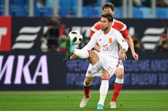 Football. Friendly match between Russia and Spain