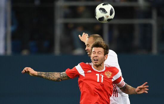 Football. Friendly match between Russia and Spain