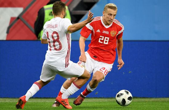 Football. Friendly match between Russia and Spain