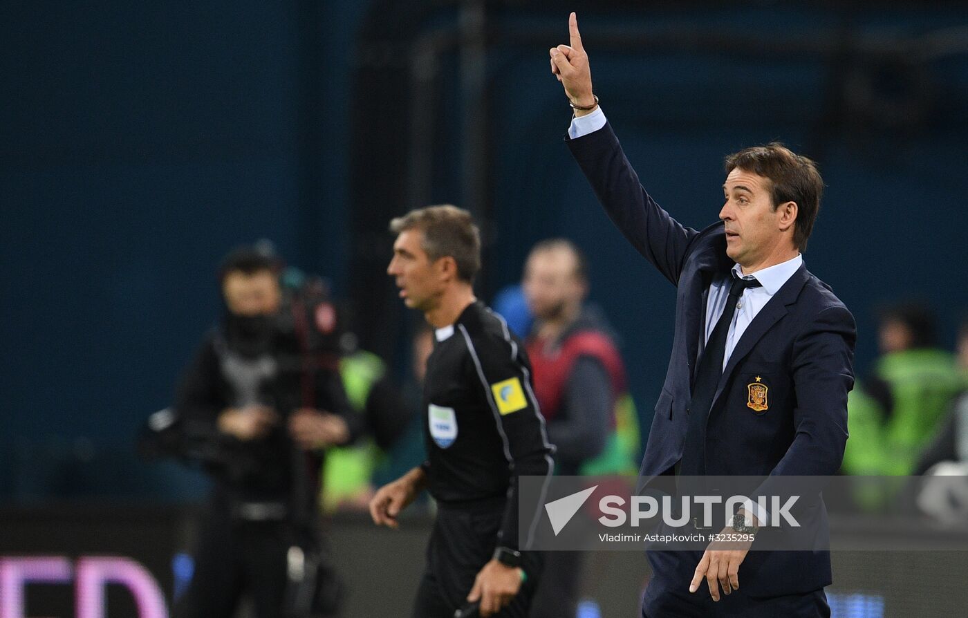 Football. Friendly match between Russia and Spain