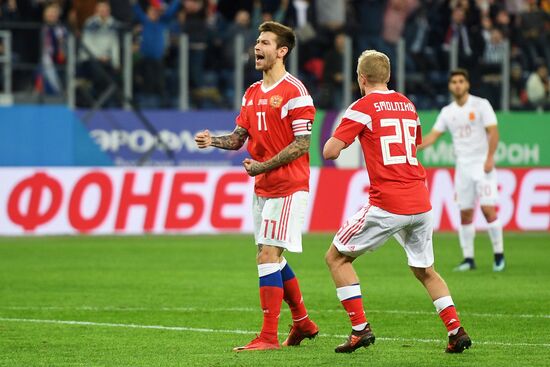 Football. Friendly match between Russia and Spain