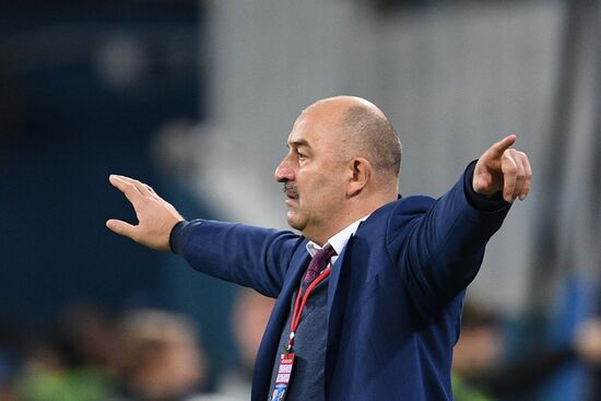 Football. Friendly match between Russia and Spain