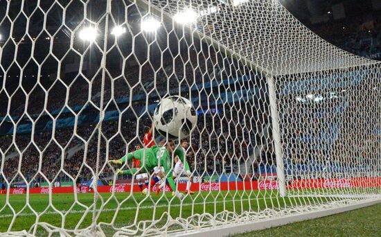 Football. Friendly match between Russia and Spain