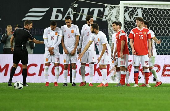 Football. Friendly match between Russia and Spain