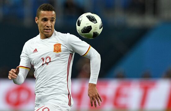 Football. Friendly match between Russia and Spain