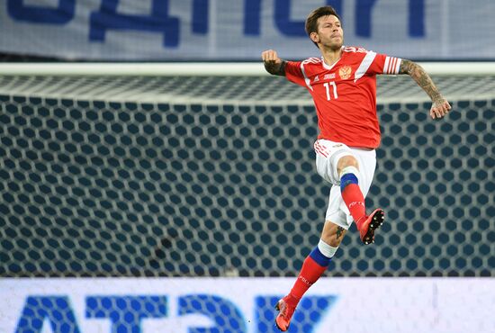 Football. Friendly match between Russia and Spain