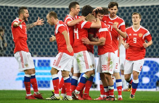 Football. Friendly match between Russia and Spain