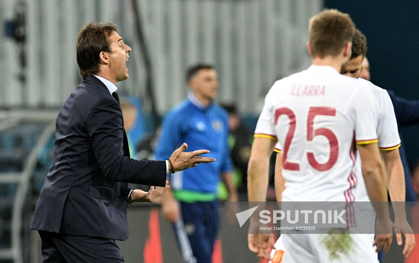 Football. Friendly match between Russia and Spain