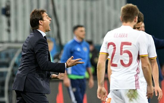 Football. Friendly match between Russia and Spain