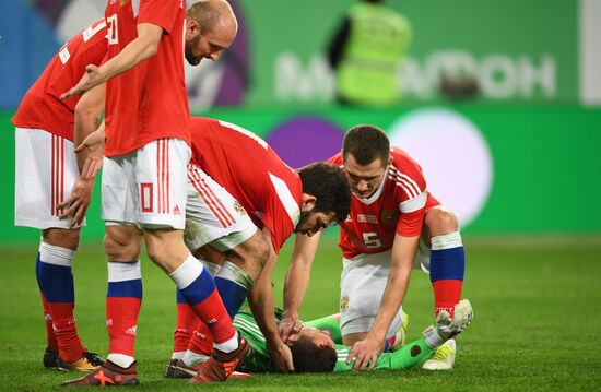 Football. Friendly match between Russia and Spain