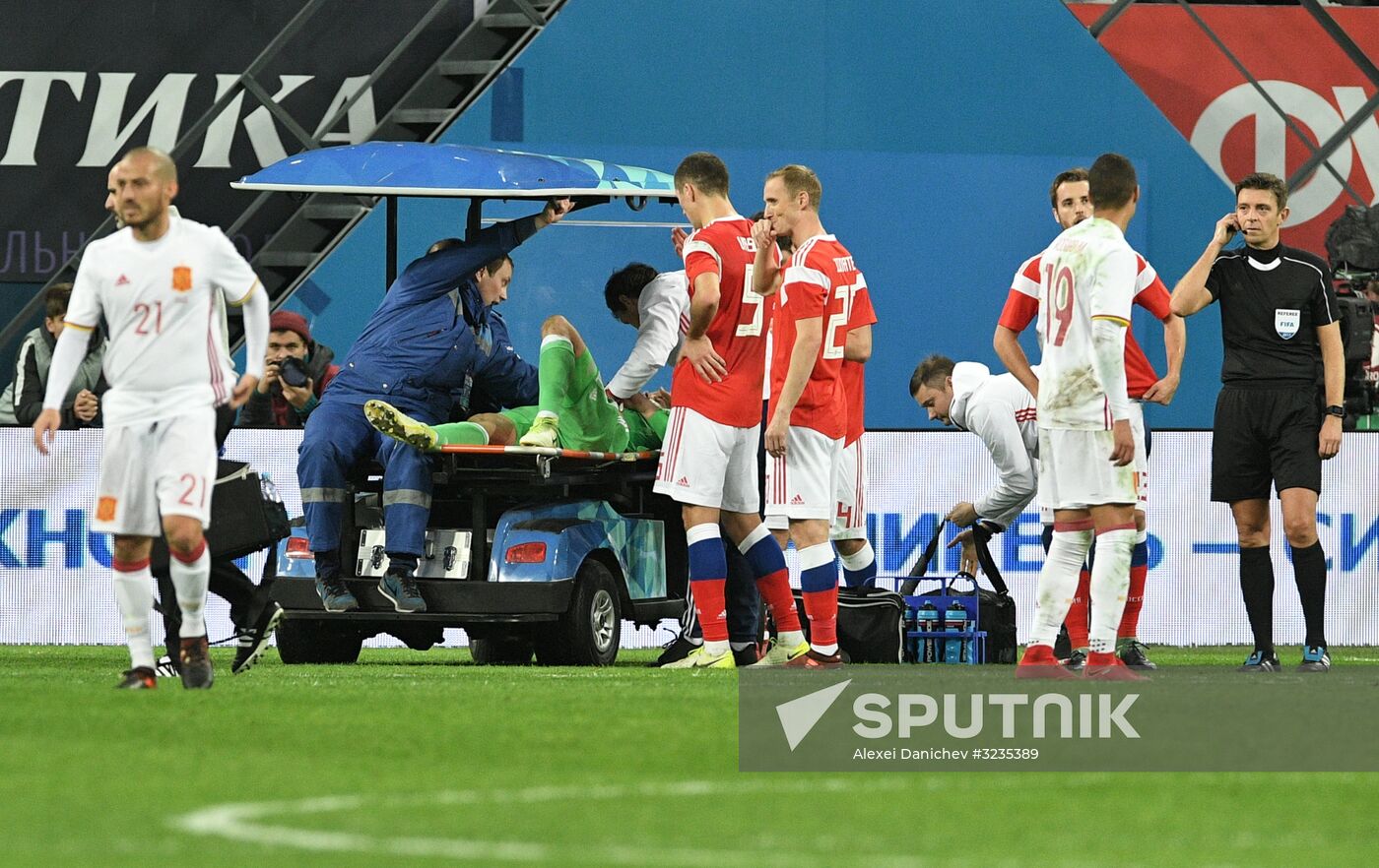 Football. Friendly match between Russia and Spain