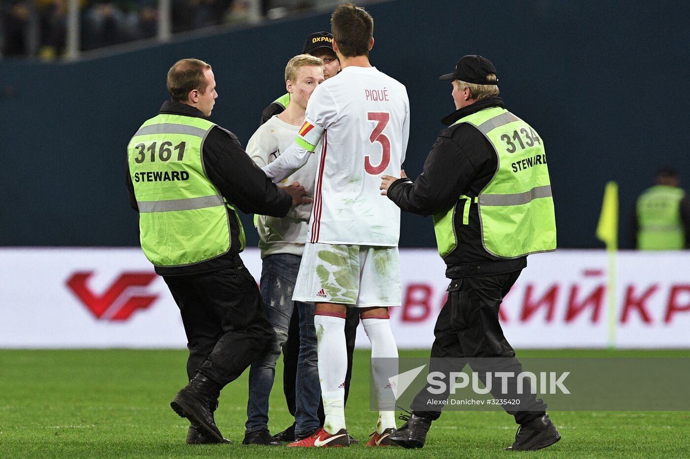 Football. Friendly match between Russia and Spain